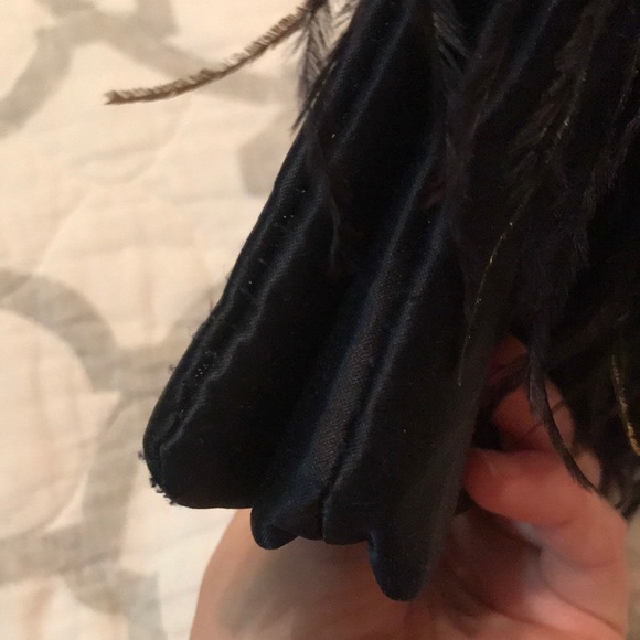 Fold Over Feather Clutch - Picture 8 of 8